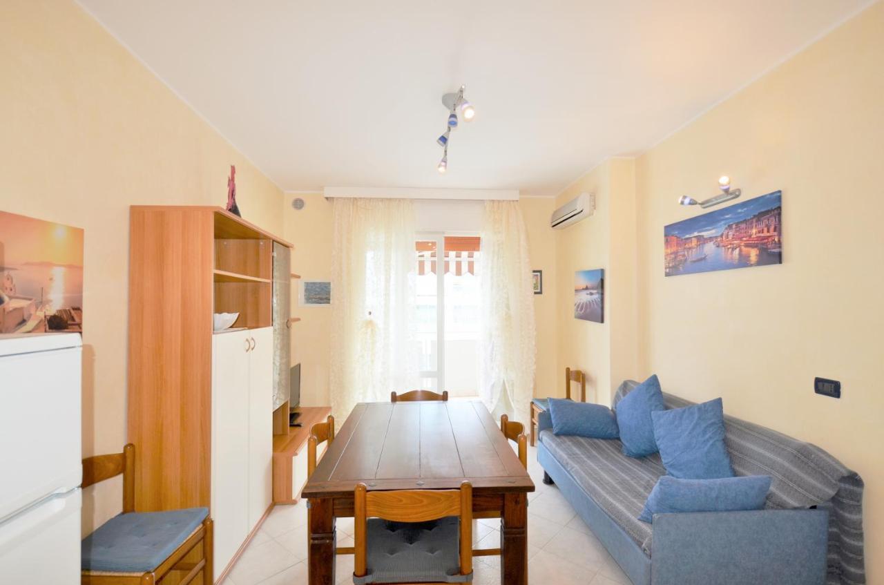 Magica Immobiliare - Doge 22 Apartman Lido di Jesolo Kültér fotó